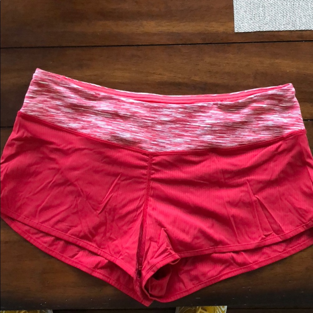 EUC lululemon WDW speed shorts, size 8